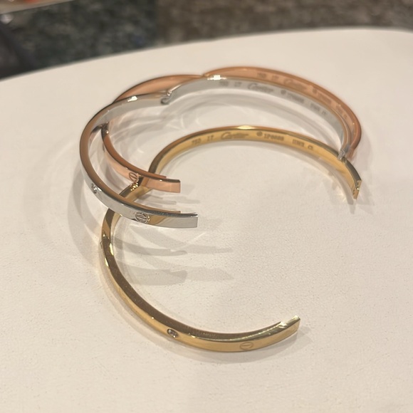 New Stainless Steel Cartier look a like Love Bangle Rose Gold plated SZ 17 Small - Picture 5 of 9